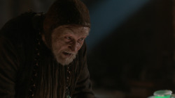extant_GameOfThrones_2x05-TheGhostOfHarrenhal_2944