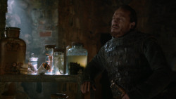 extant_GameOfThrones_2x05-TheGhostOfHarrenhal_2978