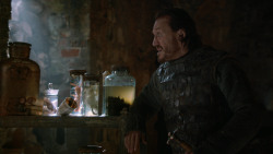extant_GameOfThrones_2x05-TheGhostOfHarrenhal_2989