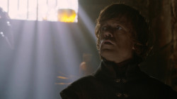 extant_GameOfThrones_2x05-TheGhostOfHarrenhal_3004