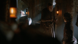 extant_GameOfThrones_2x05-TheGhostOfHarrenhal_3013