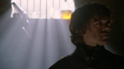 extant_GameOfThrones_2x05-TheGhostOfHarrenhal_3028