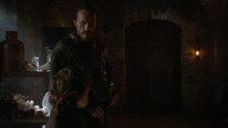 extant_GameOfThrones_2x05-TheGhostOfHarrenhal_3040