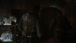 extant_GameOfThrones_2x05-TheGhostOfHarrenhal_3044