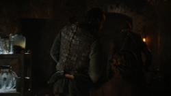 extant_GameOfThrones_2x05-TheGhostOfHarrenhal_3045