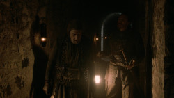 extant_GameOfThrones_2x05-TheGhostOfHarrenhal_3084