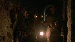 extant_GameOfThrones_2x05-TheGhostOfHarrenhal_3085