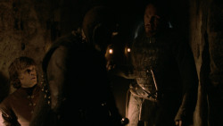 extant_GameOfThrones_2x05-TheGhostOfHarrenhal_3088