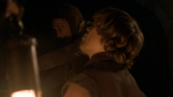 extant_GameOfThrones_2x05-TheGhostOfHarrenhal_3096