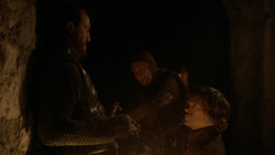 extant_GameOfThrones_2x05-TheGhostOfHarrenhal_3104