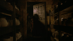 extant_GameOfThrones_2x05-TheGhostOfHarrenhal_3123
