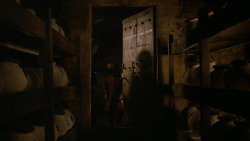 extant_GameOfThrones_2x05-TheGhostOfHarrenhal_3124