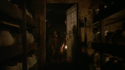 extant_GameOfThrones_2x05-TheGhostOfHarrenhal_3125