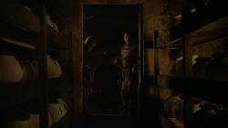 extant_GameOfThrones_2x05-TheGhostOfHarrenhal_3133