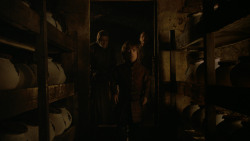 extant_GameOfThrones_2x05-TheGhostOfHarrenhal_3139