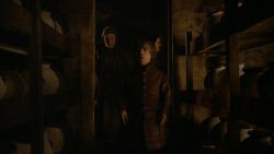 extant_GameOfThrones_2x05-TheGhostOfHarrenhal_3145