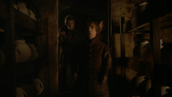 extant_GameOfThrones_2x05-TheGhostOfHarrenhal_3154