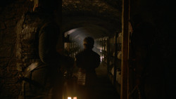 extant_GameOfThrones_2x05-TheGhostOfHarrenhal_3171