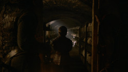 extant_GameOfThrones_2x05-TheGhostOfHarrenhal_3177