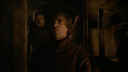 extant_GameOfThrones_2x05-TheGhostOfHarrenhal_3189
