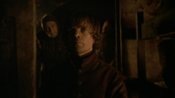 extant_GameOfThrones_2x05-TheGhostOfHarrenhal_3192