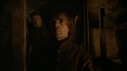 extant_GameOfThrones_2x05-TheGhostOfHarrenhal_3193