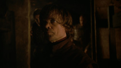 extant_GameOfThrones_2x05-TheGhostOfHarrenhal_3210