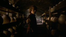 extant_GameOfThrones_2x05-TheGhostOfHarrenhal_3219