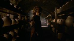 extant_GameOfThrones_2x05-TheGhostOfHarrenhal_3225
