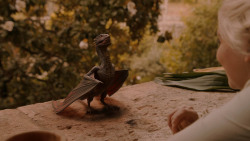 extant_GameOfThrones_2x05-TheGhostOfHarrenhal_3274