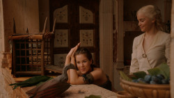 extant_GameOfThrones_2x05-TheGhostOfHarrenhal_3281