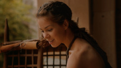 extant_GameOfThrones_2x05-TheGhostOfHarrenhal_3296