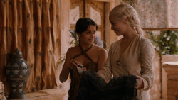 extant_GameOfThrones_2x05-TheGhostOfHarrenhal_3323