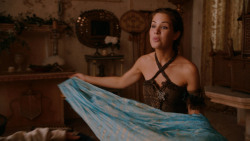 extant_GameOfThrones_2x05-TheGhostOfHarrenhal_3340