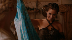 extant_GameOfThrones_2x05-TheGhostOfHarrenhal_3346