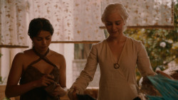 extant_GameOfThrones_2x05-TheGhostOfHarrenhal_3396
