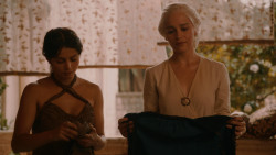 extant_GameOfThrones_2x05-TheGhostOfHarrenhal_3400