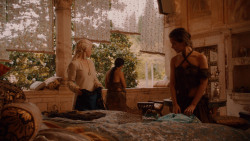 extant_GameOfThrones_2x05-TheGhostOfHarrenhal_3438