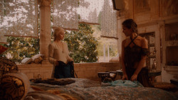 extant_GameOfThrones_2x05-TheGhostOfHarrenhal_3441