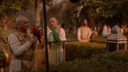 extant_GameOfThrones_2x05-TheGhostOfHarrenhal_3452
