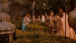 extant_GameOfThrones_2x05-TheGhostOfHarrenhal_3469