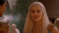 extant_GameOfThrones_2x05-TheGhostOfHarrenhal_3499