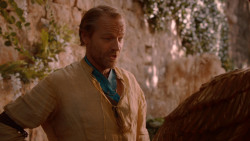 extant_GameOfThrones_2x05-TheGhostOfHarrenhal_3513