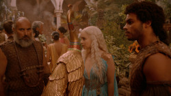 extant_GameOfThrones_2x05-TheGhostOfHarrenhal_3518