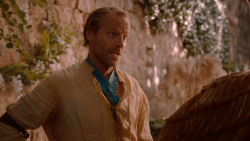 extant_GameOfThrones_2x05-TheGhostOfHarrenhal_3519