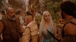 extant_GameOfThrones_2x05-TheGhostOfHarrenhal_3534