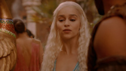 extant_GameOfThrones_2x05-TheGhostOfHarrenhal_3542