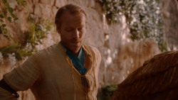 extant_GameOfThrones_2x05-TheGhostOfHarrenhal_3552