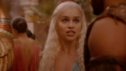 extant_GameOfThrones_2x05-TheGhostOfHarrenhal_3564