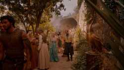 extant_GameOfThrones_2x05-TheGhostOfHarrenhal_3587